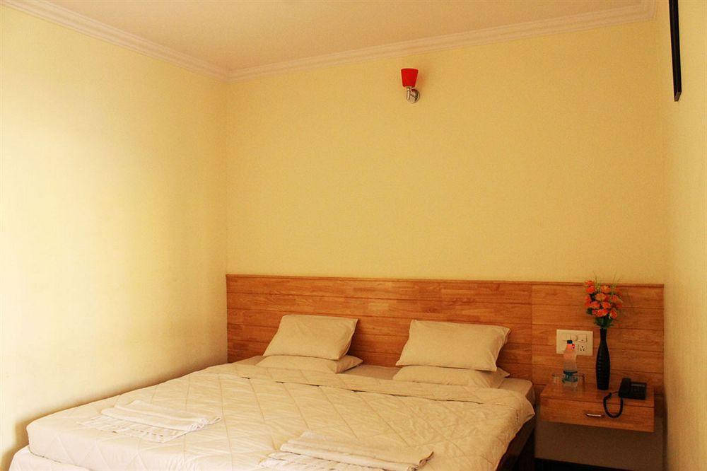 Oyo 1900 Hotel Olive Residency Mysore Exterior photo
